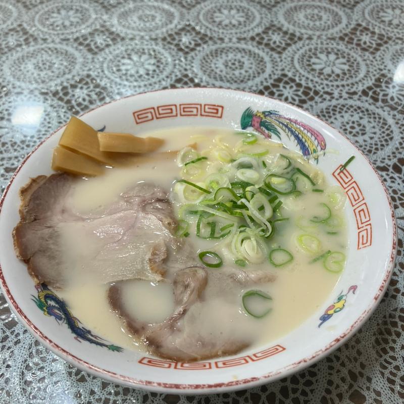 とんこつらーめん(雲井亭 本店)