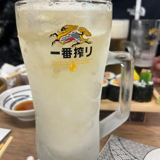 メガハイボール(町鮨とろたく 川越店)