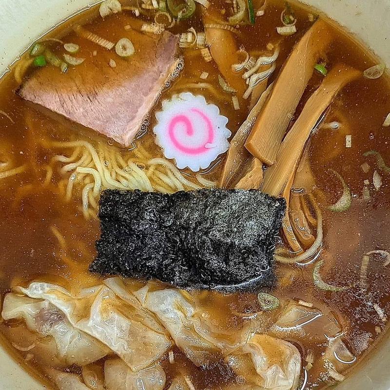 ワンタン麺(田無 大勝軒)