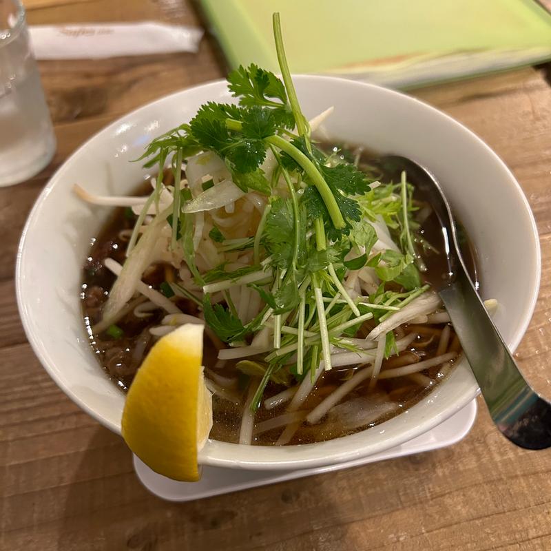 牛すじ煮込み米麺(バンコック ポニー食堂 岩本町店)