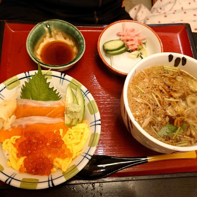 銀鮭親子丼S(坂東太郎 鹿嶋店 （ばんどうたろう）)