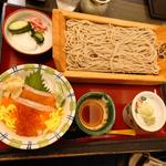 銀鮭親子丼S(坂東太郎 鹿嶋店 （ばんどうたろう）)