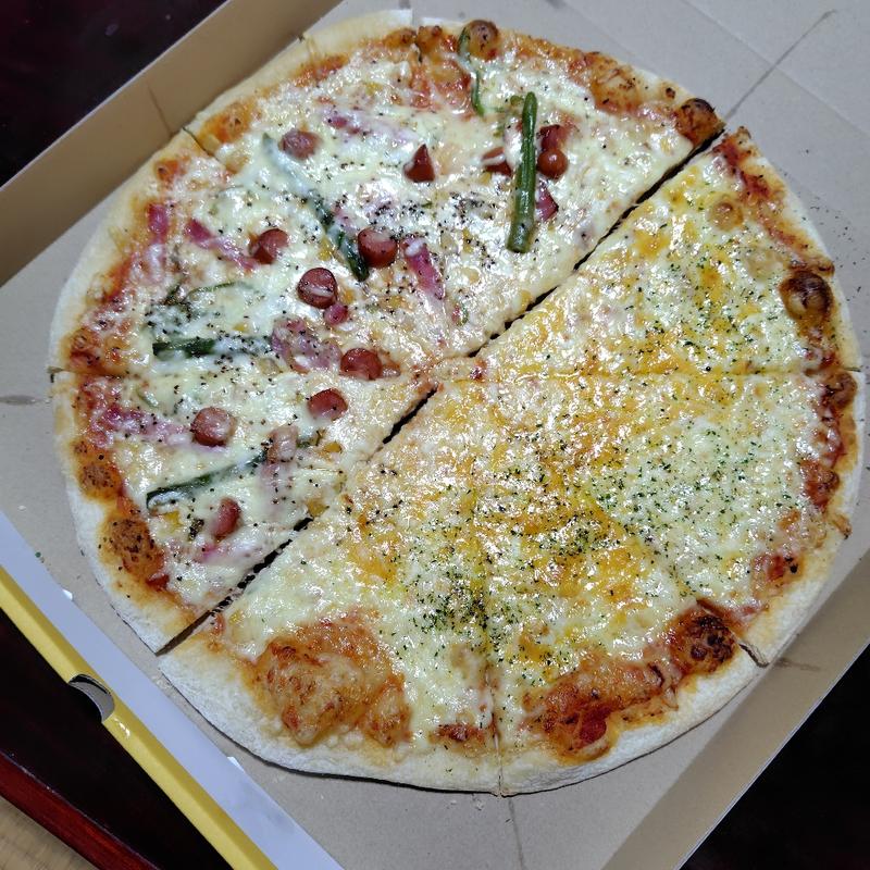 チーズモンスター＆チルスペシャル　ハーフ(Chill Pizza)