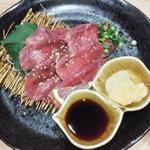熊本名物馬刺し