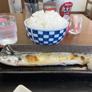 秋刀魚焼定食　大盛り