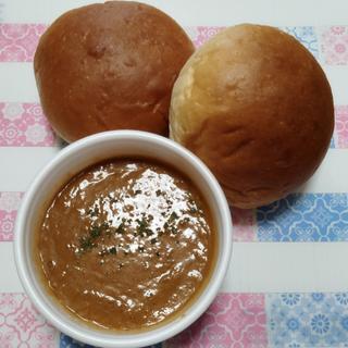 つけカレーパン(炙りチキンカレー)