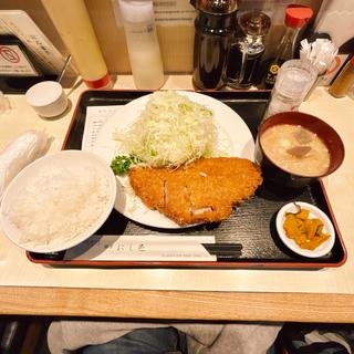 上ロースかつ膳(にし邑)