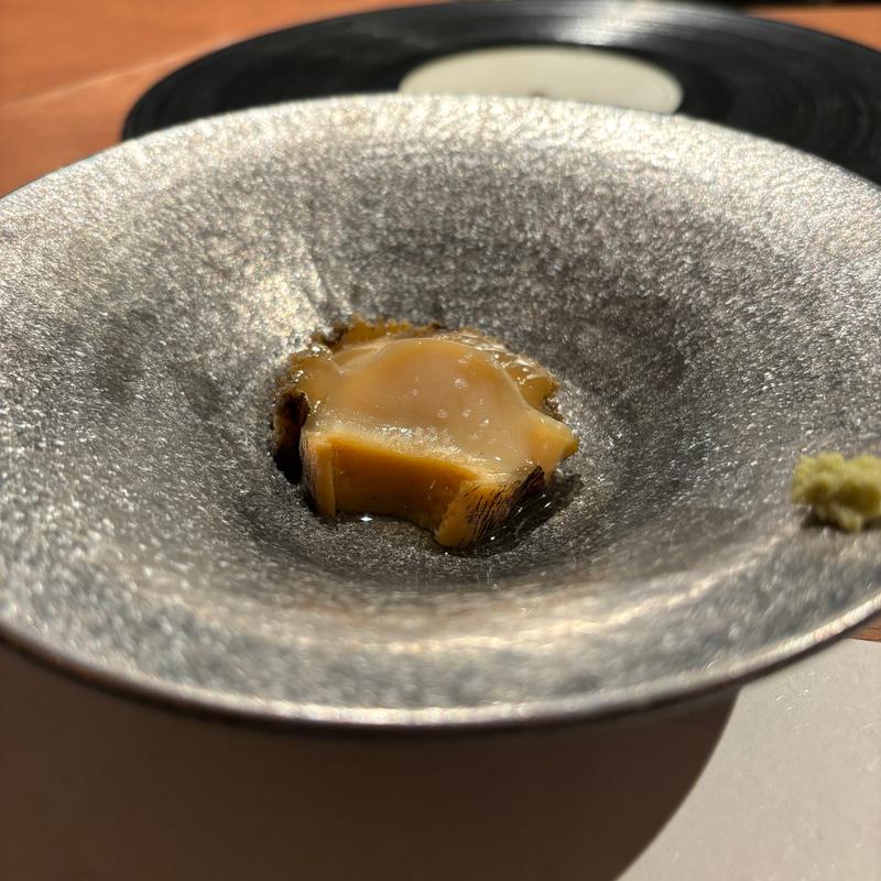 鮑(Sushi Bar Mugen ∞)