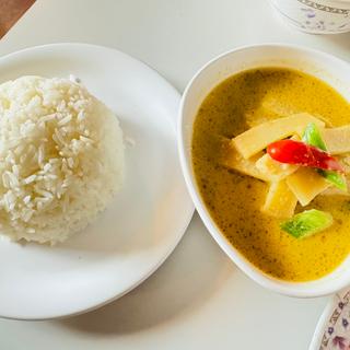 グリーンカレー(トンタイ 新宿店)