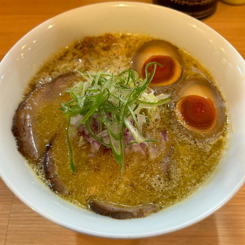 鶏白湯らーめん(ガモウスマイル)