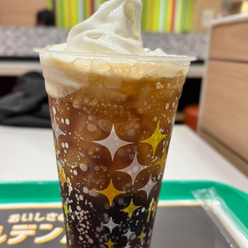 マックフロート コーク 辛口ジンジャー(マクドナルド 千歳船橋駅前店)