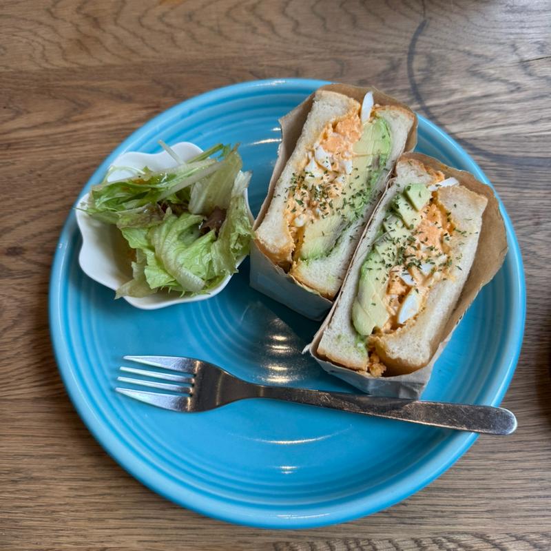 たまごアボガドサンド(Cafe&Bar Beans Garage Coffee（ビーンズ ガレージ コーヒー）)