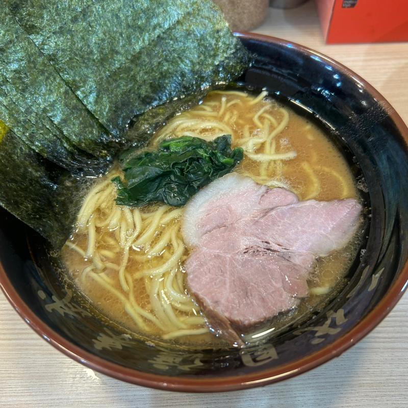 ラーメン(横浜らーめん 二代目 渡来武)