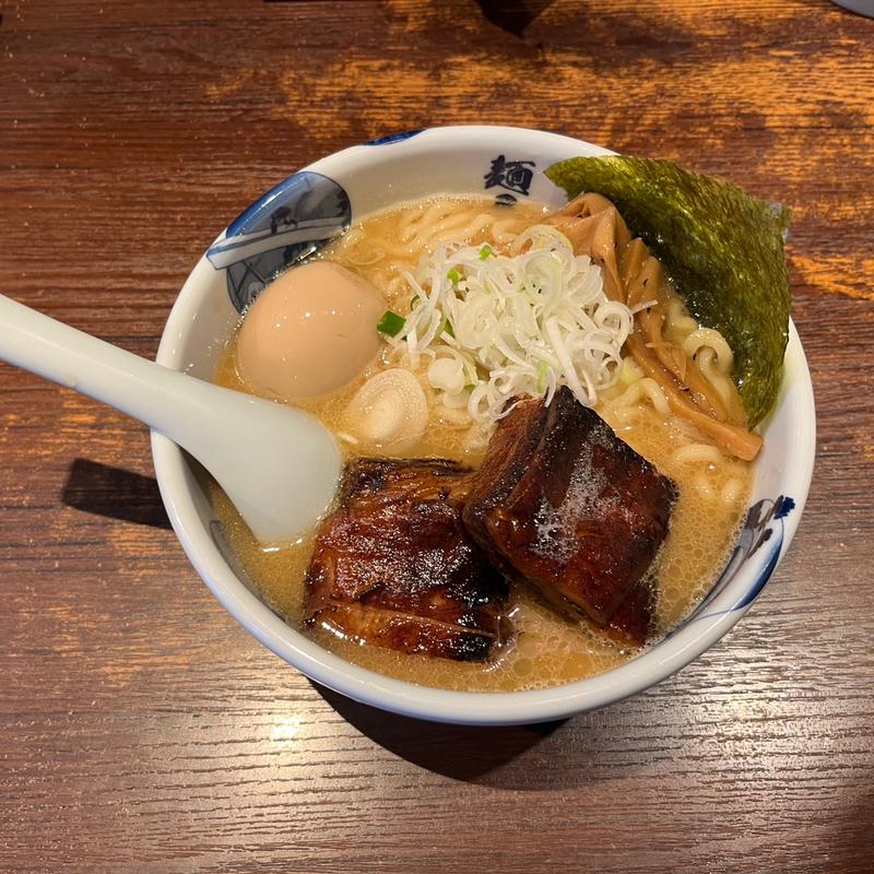 神山ら〜麺(麺屋武蔵 神山 （カンザン）)