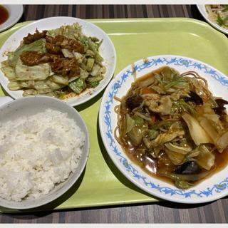 回鍋肉とあんかけ焼きそばセット