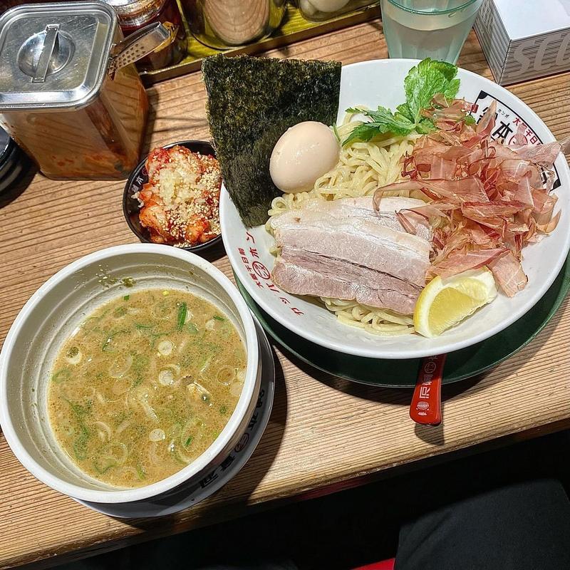 温つけ麺 大盛 白ごはん 並(河童ラーメン本舗 工場店)
