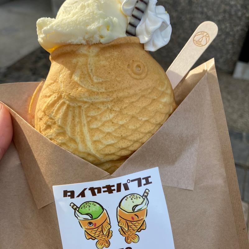 たいやきパフェ(878(ハチナナハチ))