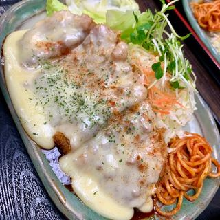 チーズとんかつ定食