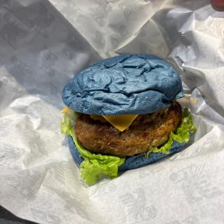 SAMURAI BLUEバーガー(JFAサッカー文化創造拠点 blue－ing！)