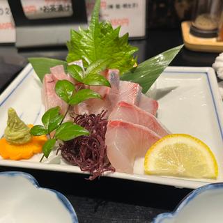 (ふらり )