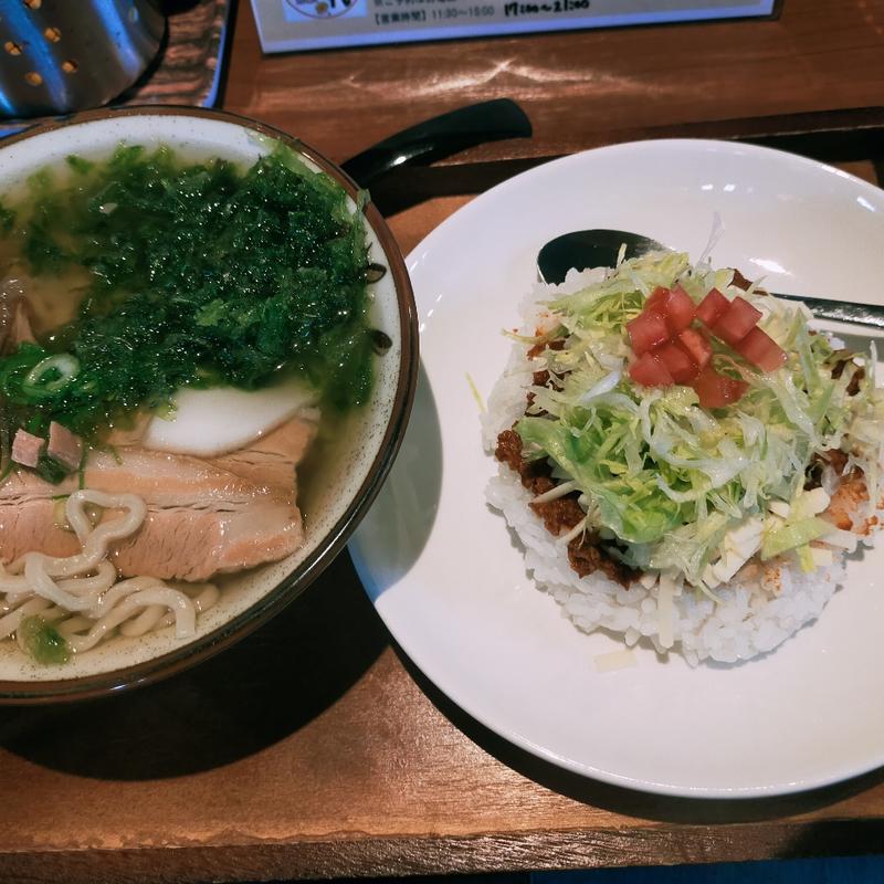 千代そば半タコライスセット(沖縄そば タコライス 千代 (SENDAI))