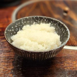 石釜で炊いたご飯(和韓料理 じゅろく)