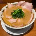 チャーシュー麺＋チャーシュー(麺家 龍〜Ryo〜)