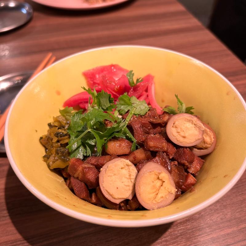 豚肉の台湾風煮込みご飯(88 Asia 二子玉川店)