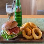 ベーコンチーズバーガー(H-ONE BURGER)