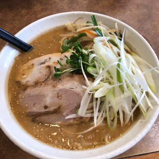 みそ野菜ラーメン【チャーシュー2枚 白ネギ】(くるまやラーメン 足利店)