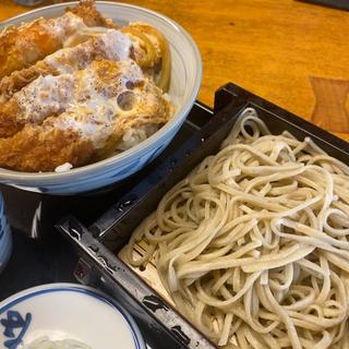 かつ丼セット(大井更科 （おおいさらしな）)