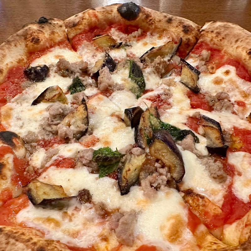 サルシッチャとナス(PIZZERIA Panacea (ピッツェリア パナケア))