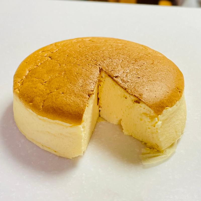 チーズケーキ(ミッキー 下赤塚店)