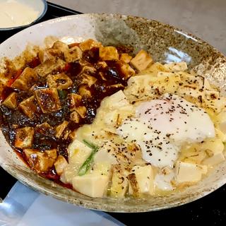 あいがけ麻婆豆腐セット