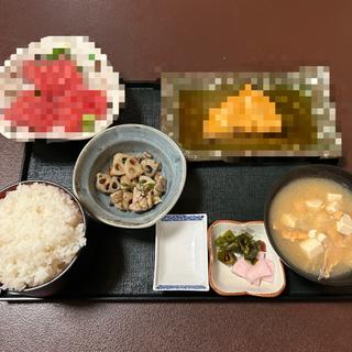 定食セット(うおやす )
