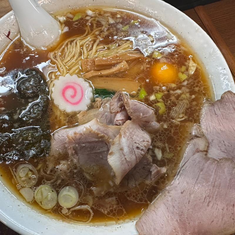 チャーシューメン、生卵(中華そば 政好（まさよし）)