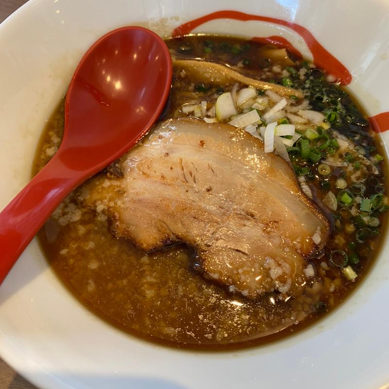 煎りにんにくらぁ麺(らぁ麺よしきゅう三鷹駅北口店)