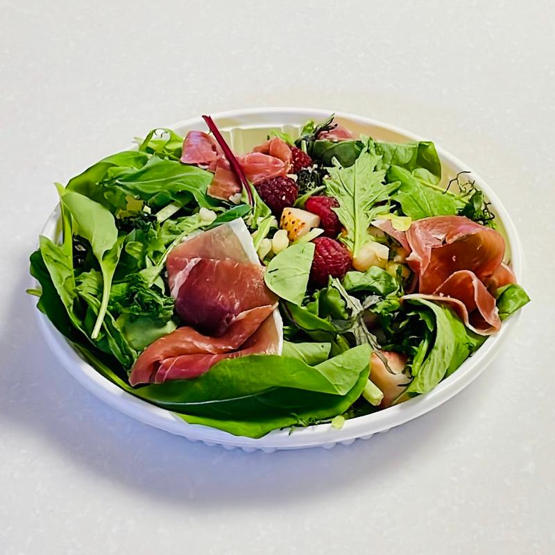 ダブルベリーと生ハムのベビーリーフサラダ(THE GREAT BURGER STAND ザ グレートバーガー スタンド 渋谷駅前店)