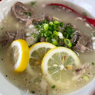 テールスープラーメン(中華料理 アスター )