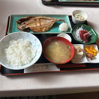 選べる焼き魚定食(うらくま)