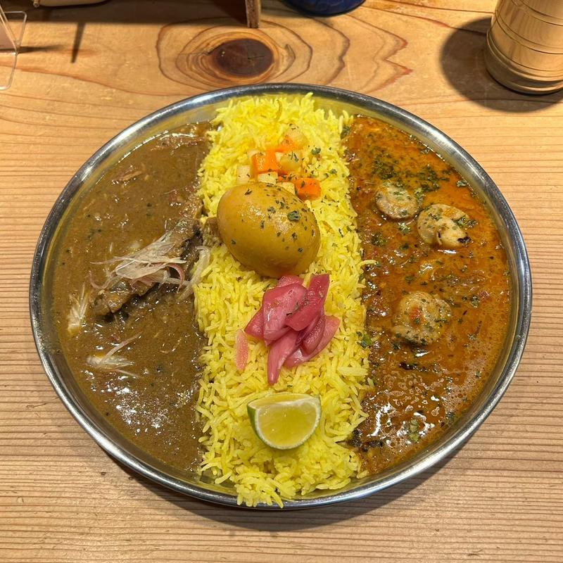 2種あいがけ(グーグー藤カレー)