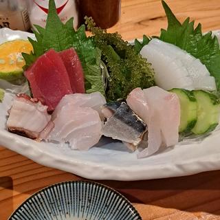 お任せ刺盛1人前(沖縄料理と肉と魚　南風)