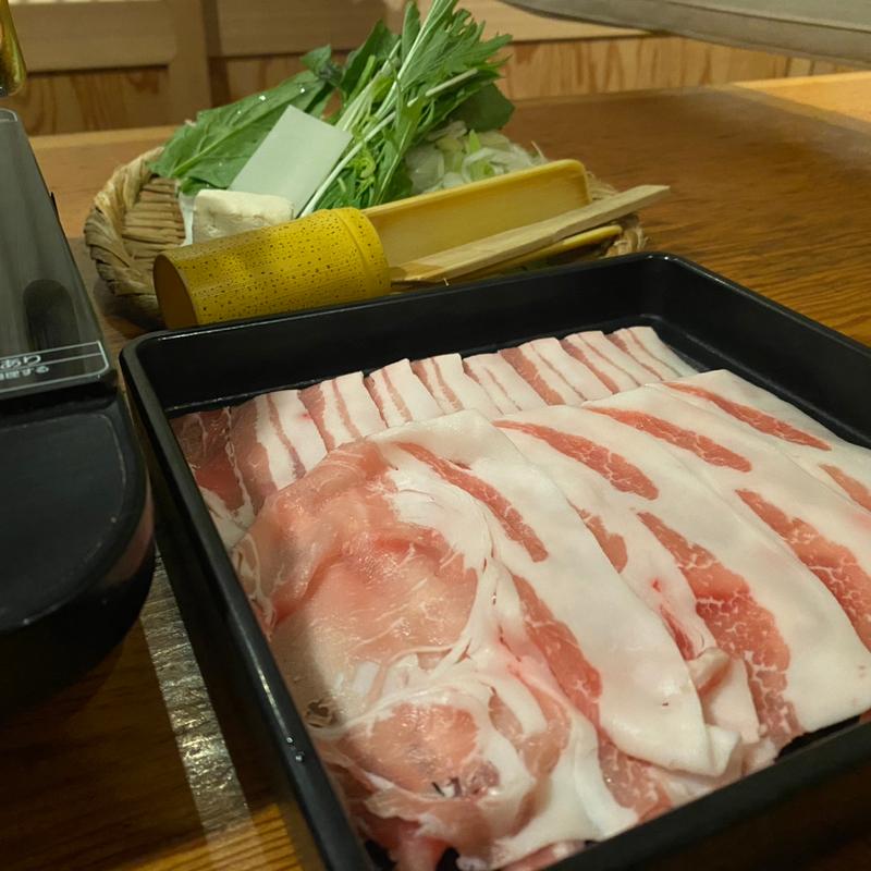 黒豚しゃぶしゃぶ食べ放題(黒豚しゃぶしゃぶ 島津)