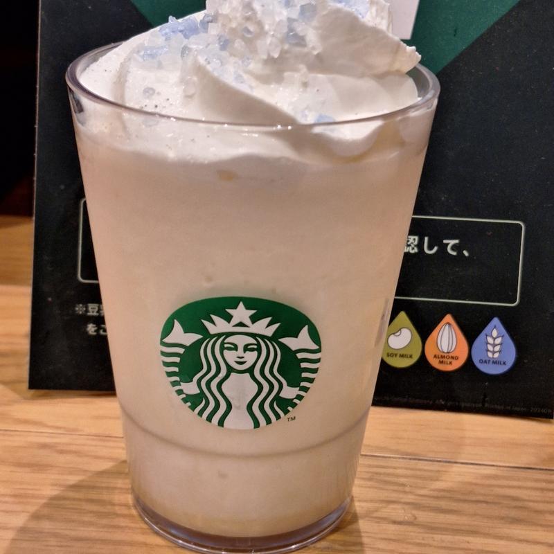 マカダミアホワイトスノーフラペチーノ(スターバックス コーヒー イオンタウン伊賀上野店)