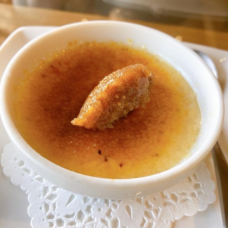 ゴルゴンゾーラのブリュレ　ドライイチヂクのジャム添え(コルティーバ)