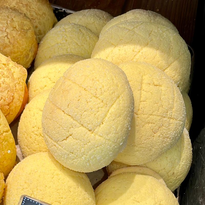 もちもちメロンパン(アールベイカー エキアプレミエ和光店)