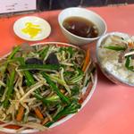 レバニラ炒めライス