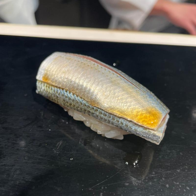 小肌(立喰 鮨となり 麻布十番)