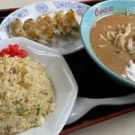 Aセット(くるまやラーメン 清瀬店)