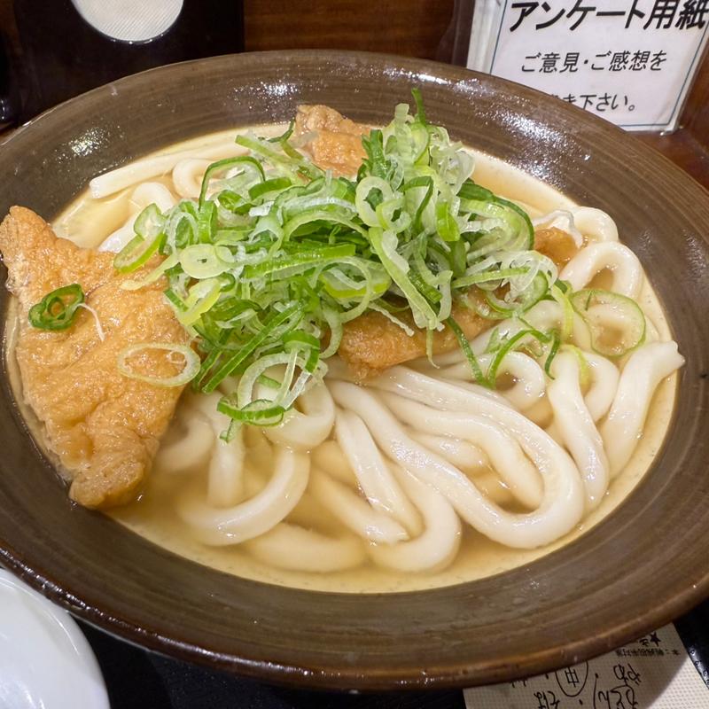 きつねうどん(牧のうどん 博多バスターミナル店)